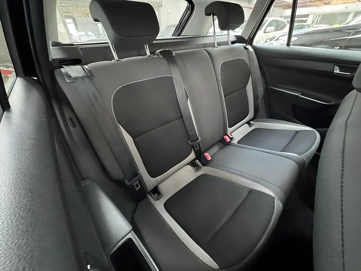 Used 2018 Skoda Fabia Se Black - Interior and Exterior details 11