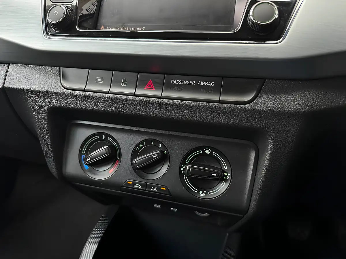 Used 2018 Skoda Fabia Se Black - Interior and Exterior details 16