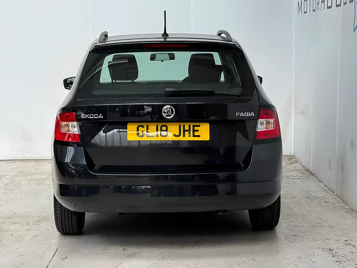 Used 2018 Skoda Fabia Se Black - Interior and Exterior details 5