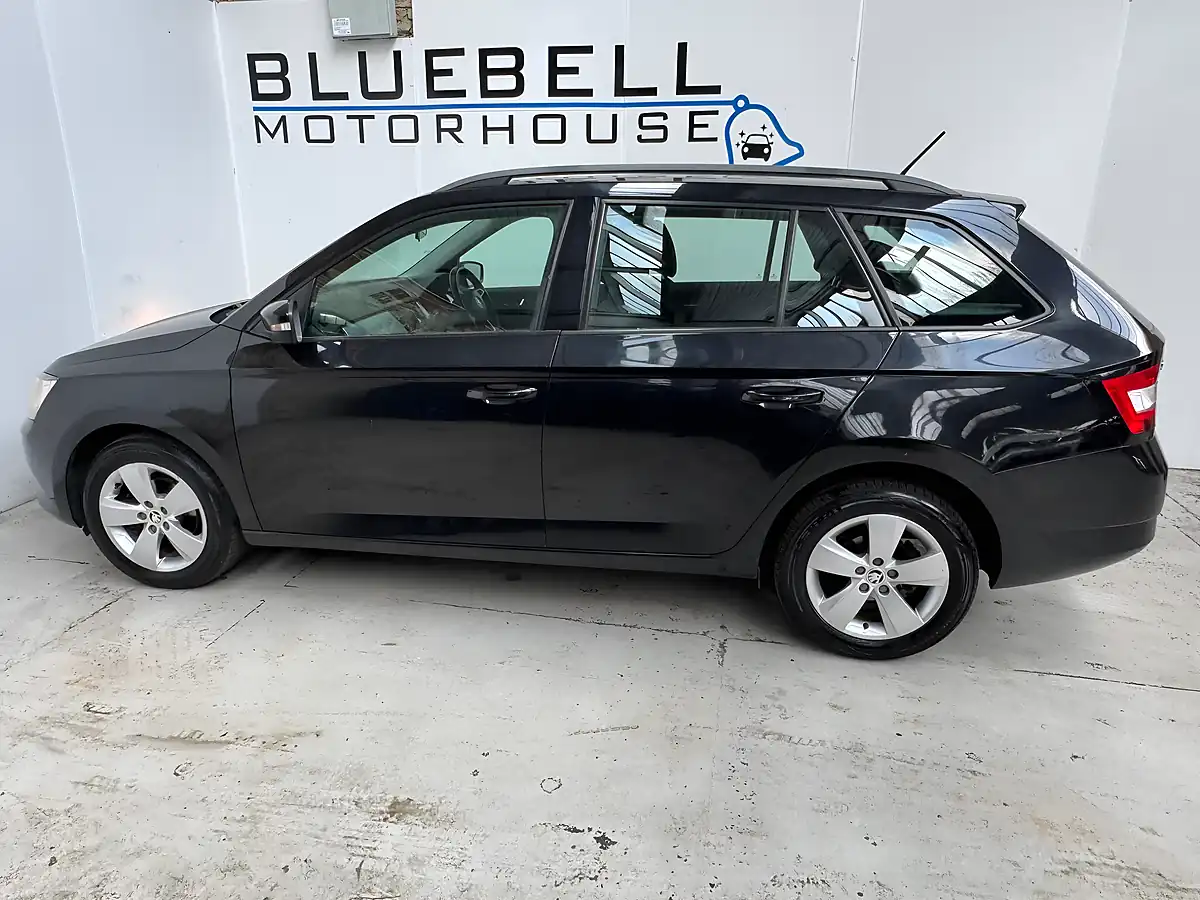Used 2018 Skoda Fabia Se Black - Interior and Exterior details 7