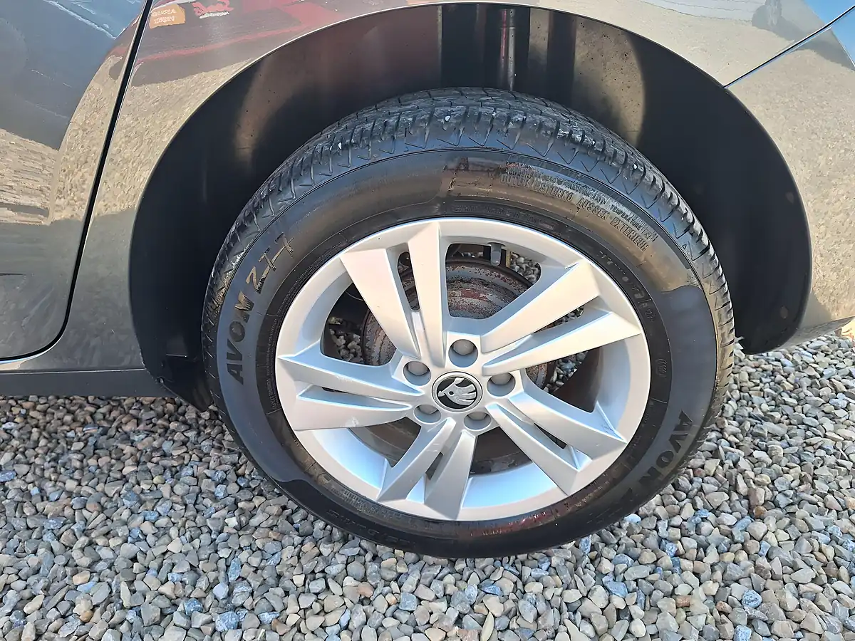 Used 2018 Skoda Fabia Se Grey - Interior and Exterior details 11