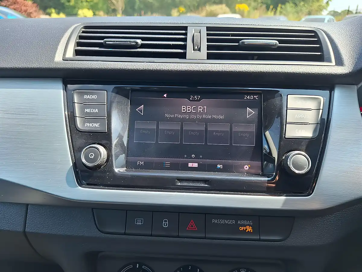 Used 2018 Skoda Fabia Se Grey - Interior and Exterior details 12