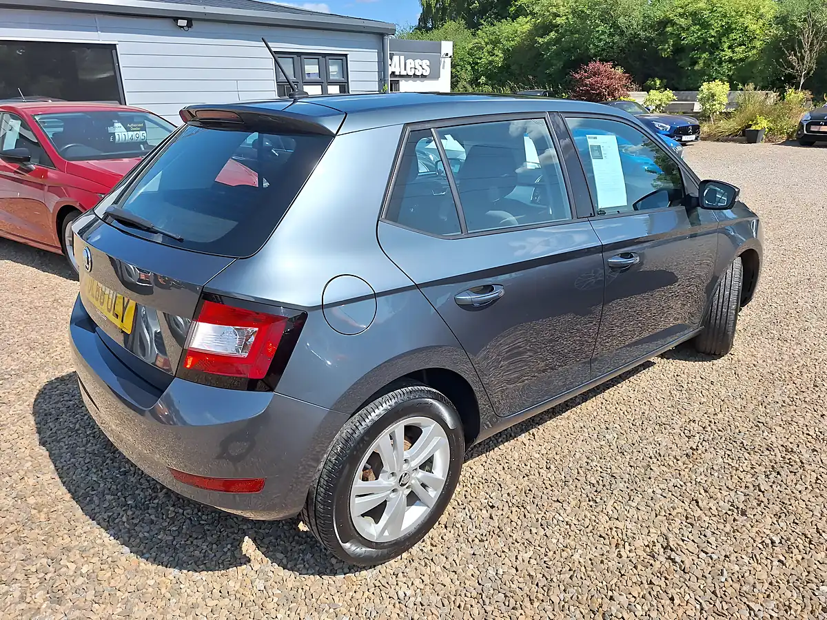 Used 2018 Skoda Fabia Se Grey - Interior and Exterior details 15