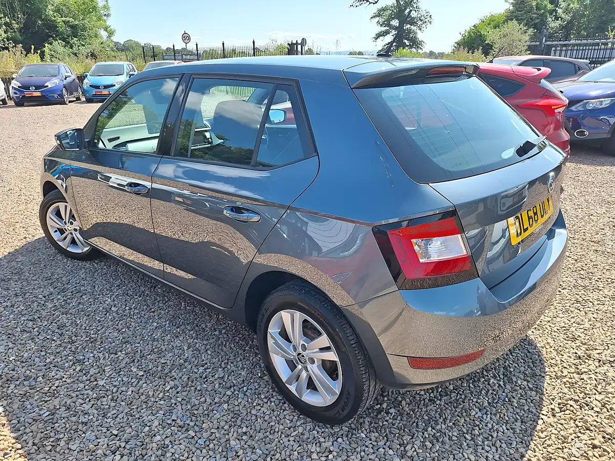 Used 2018 Skoda Fabia Se Grey - Interior and Exterior details 5