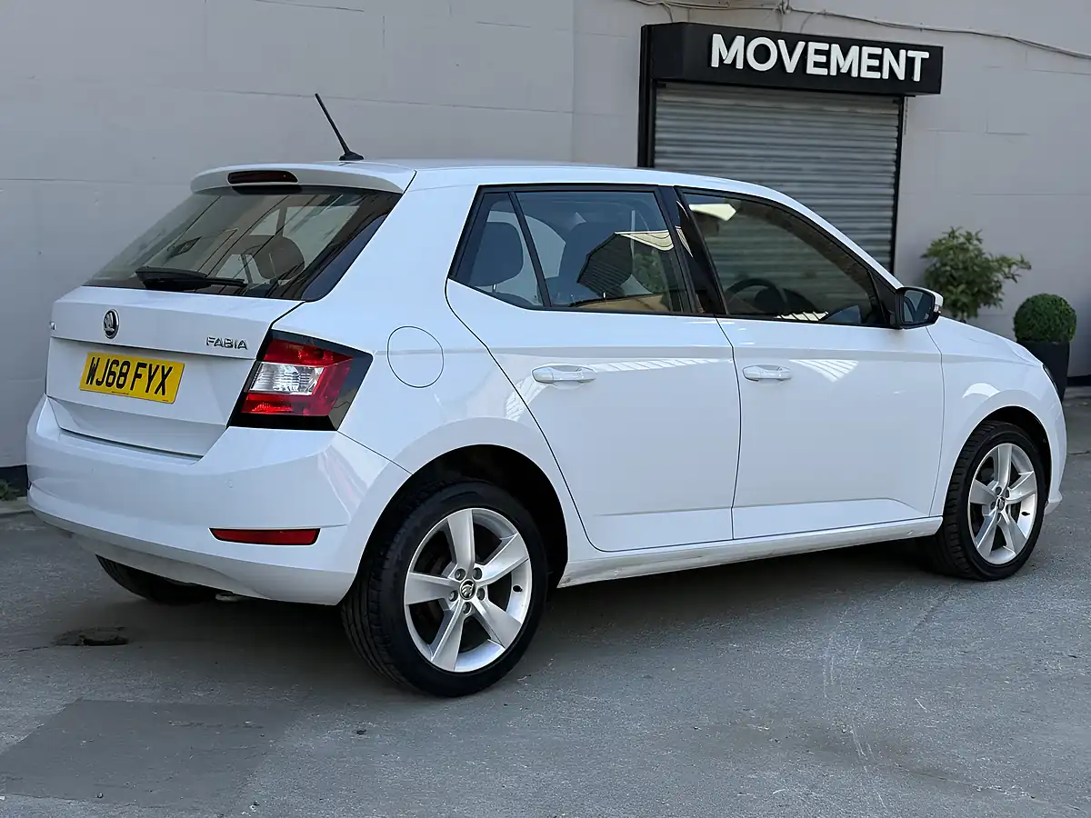 Used 2018 Skoda Fabia Se L White - Interior and Exterior details 4
