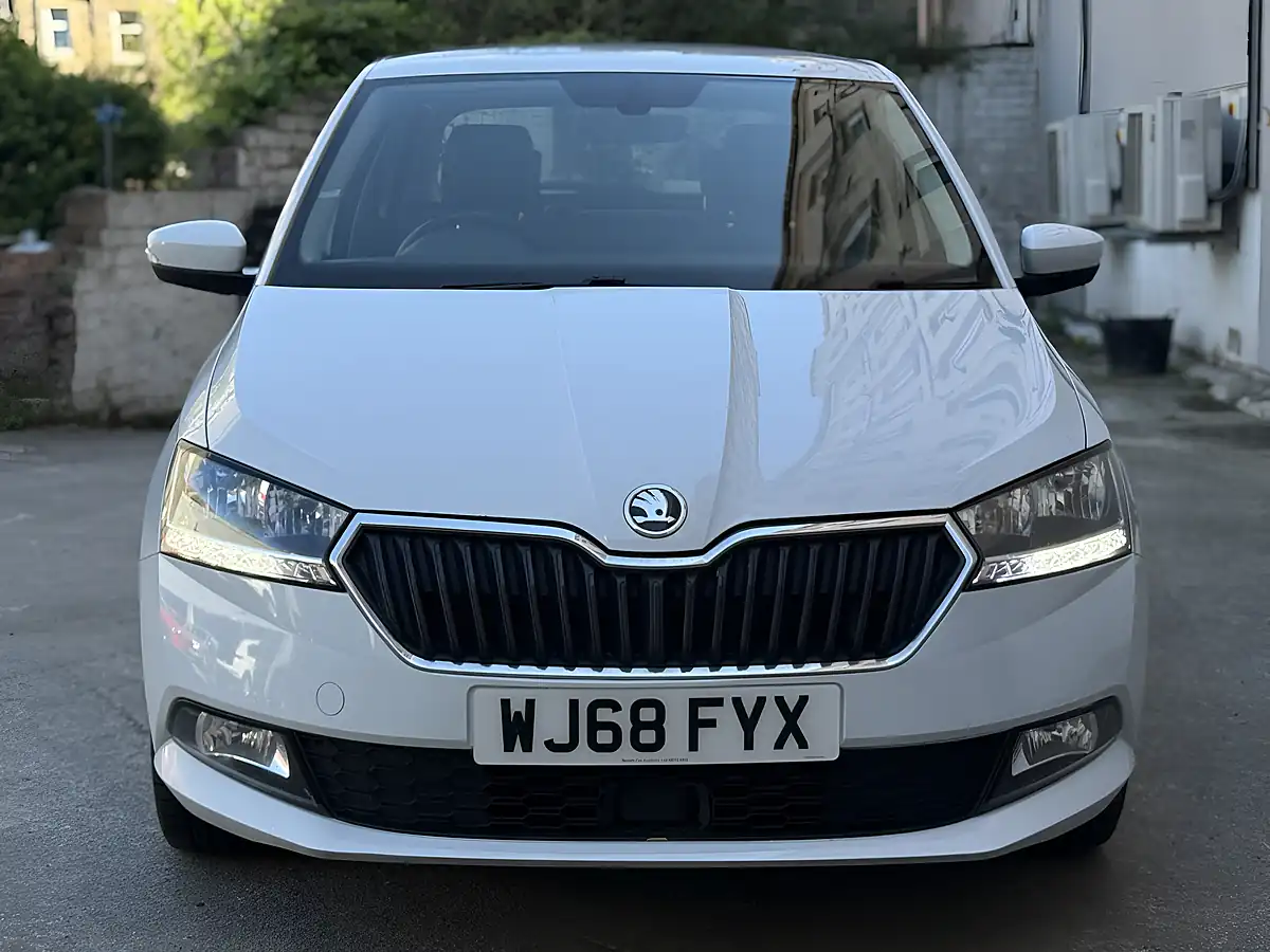 Used 2018 Skoda Fabia Se L White - Interior and Exterior details 7