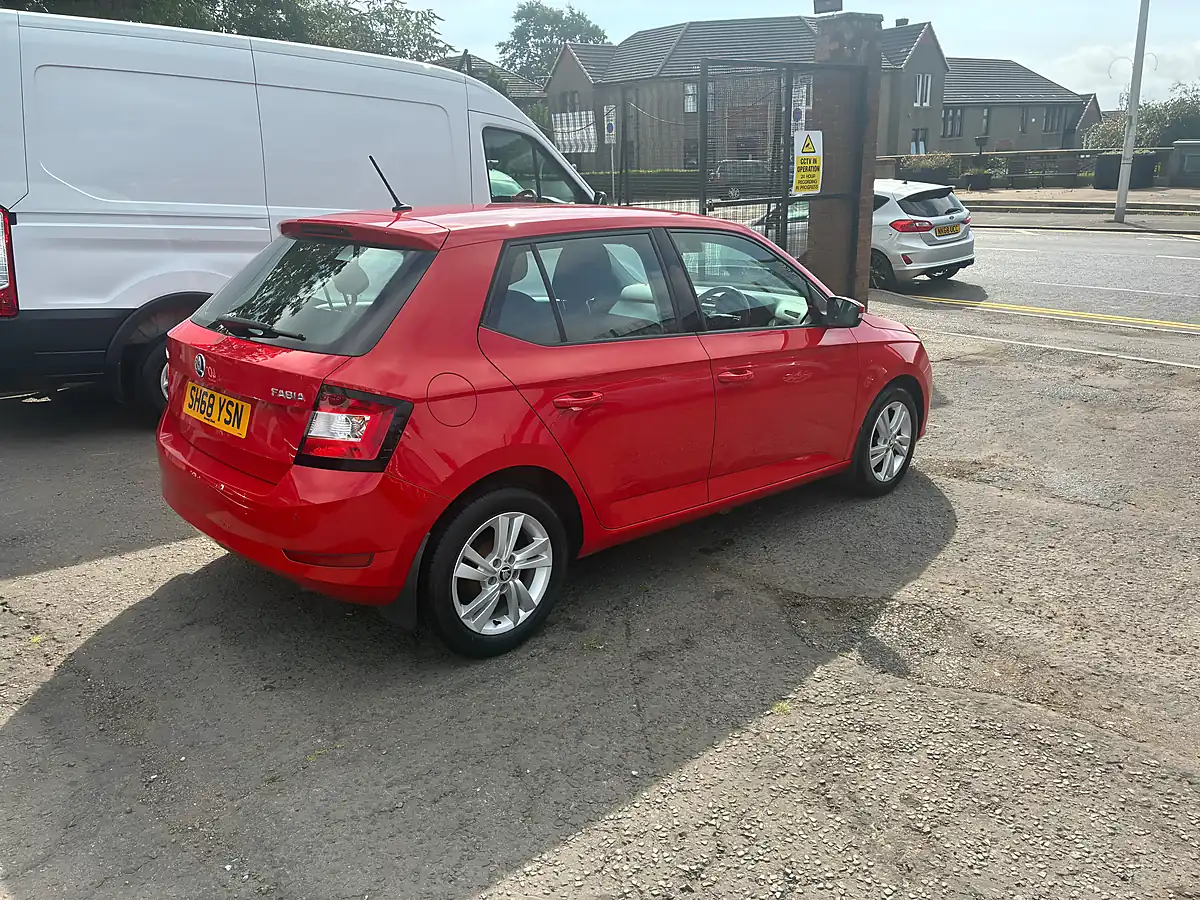 Used 2018 Skoda Fabia Se Red - Interior and Exterior details 3