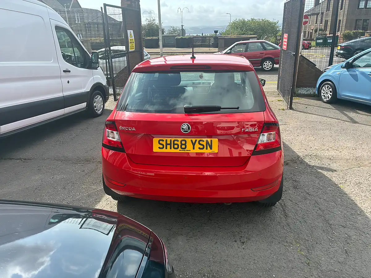 Used 2018 Skoda Fabia Se Red - Interior and Exterior details 4
