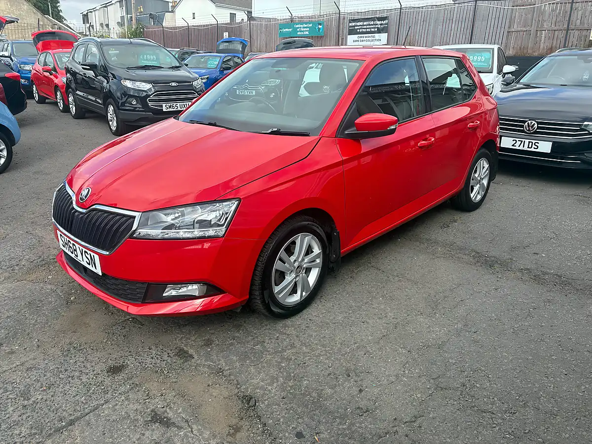 Used 2018 Skoda Fabia Se Red - Interior and Exterior details 6