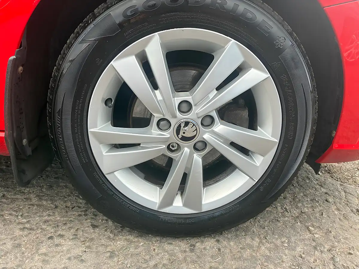 Used 2018 Skoda Fabia Se Red - Interior and Exterior details 8