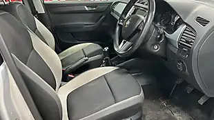Used 2018 Skoda Fabia Se Silver - Interior and Exterior details 7