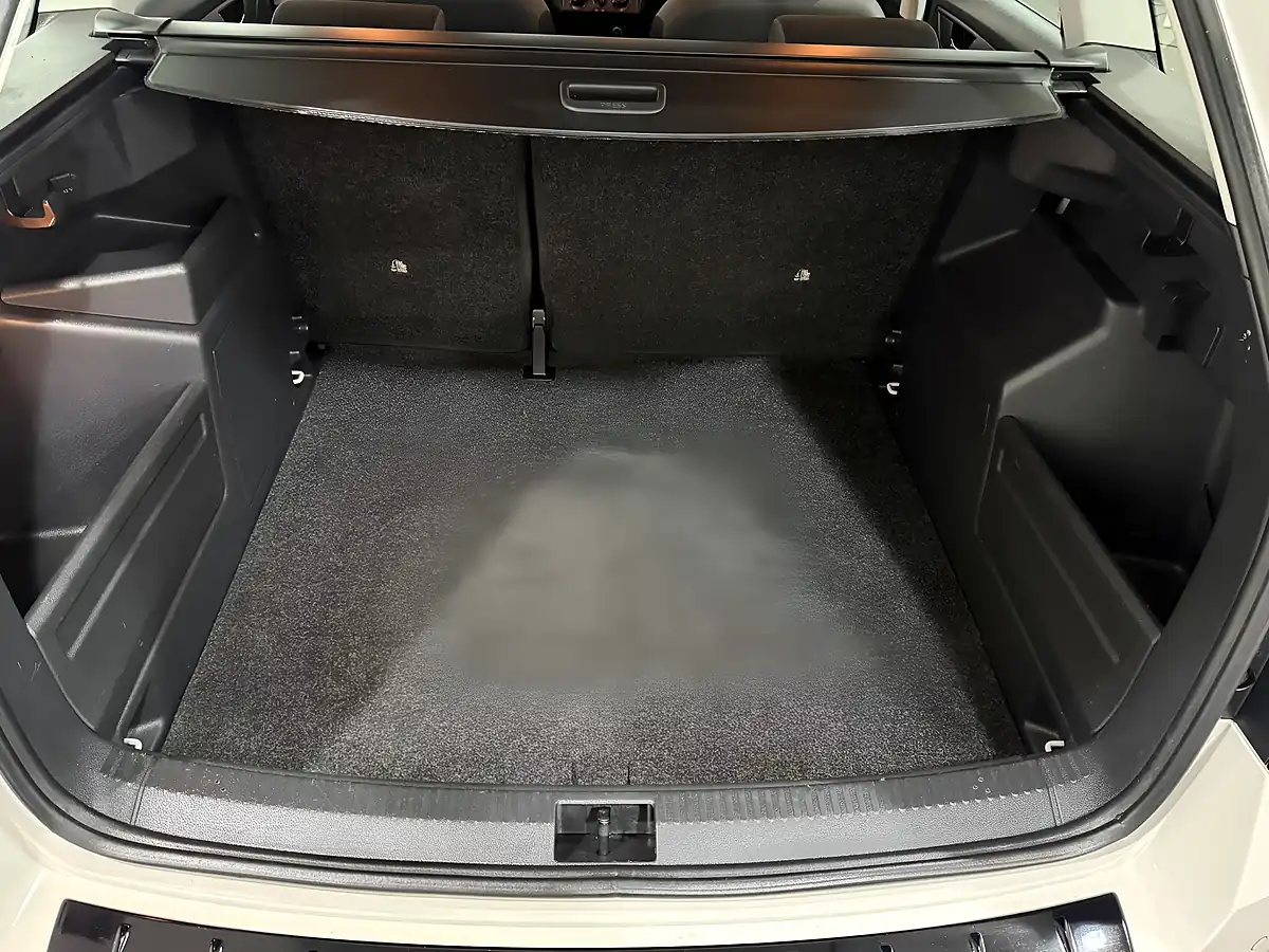 Used 2018 Skoda Fabia Se White - Interior and Exterior details 3