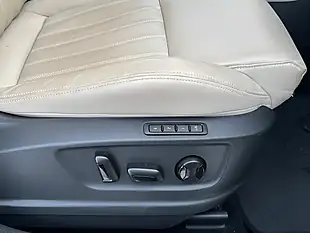 Used 2018 Skoda Karoq Edition Blue - Interior and Exterior details 11