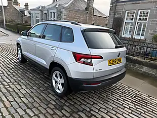 Used 2018 Skoda Karoq Se Brilliant Silver - Interior and Exterior details 10
