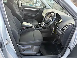 Used 2018 Skoda Karoq Se Brilliant Silver - Interior and Exterior details 2