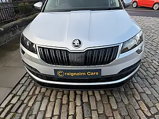 Used 2018 Skoda Karoq Se Brilliant Silver - Interior and Exterior details 5