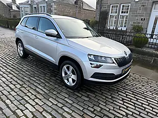 Used 2018 Skoda Karoq Se Brilliant Silver - Interior and Exterior details 9