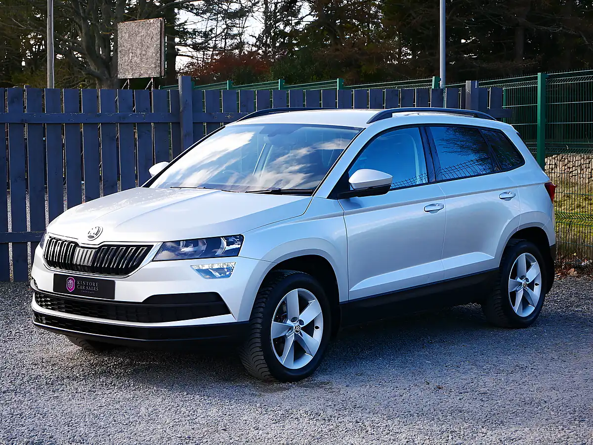 Used 2018 Skoda Karoq Se Brilliant Silver Metallic - Interior and Exterior details 4