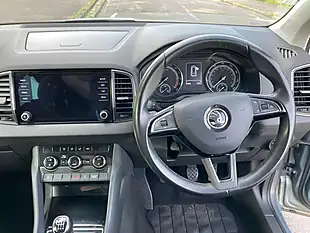 Used 2018 Skoda Karoq Se Grey - Interior and Exterior details 15