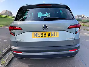 Used 2018 Skoda Karoq Se Grey - Interior and Exterior details 17