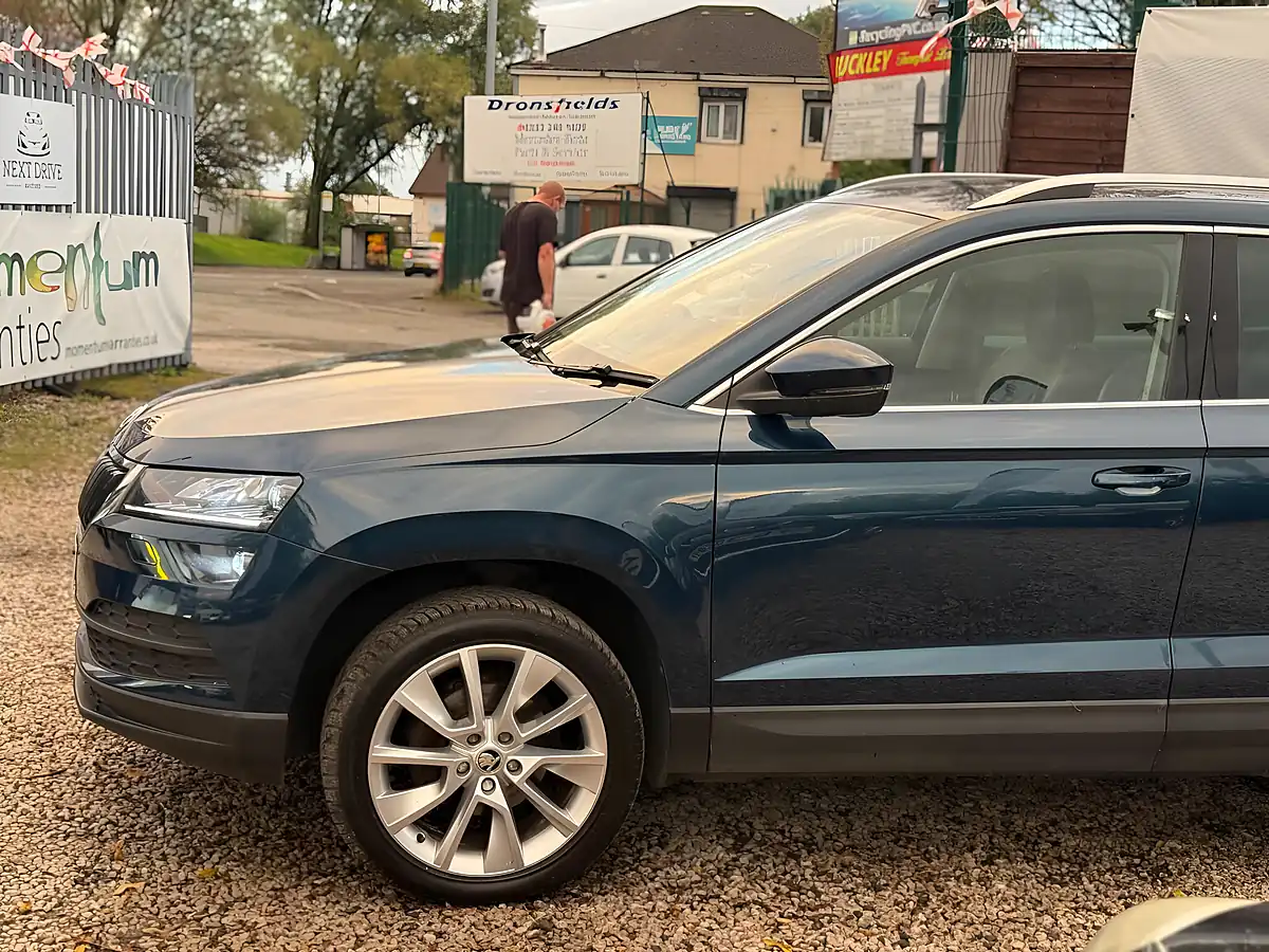 Used 2018 Skoda Karoq Se L Blue - Interior and Exterior details 19