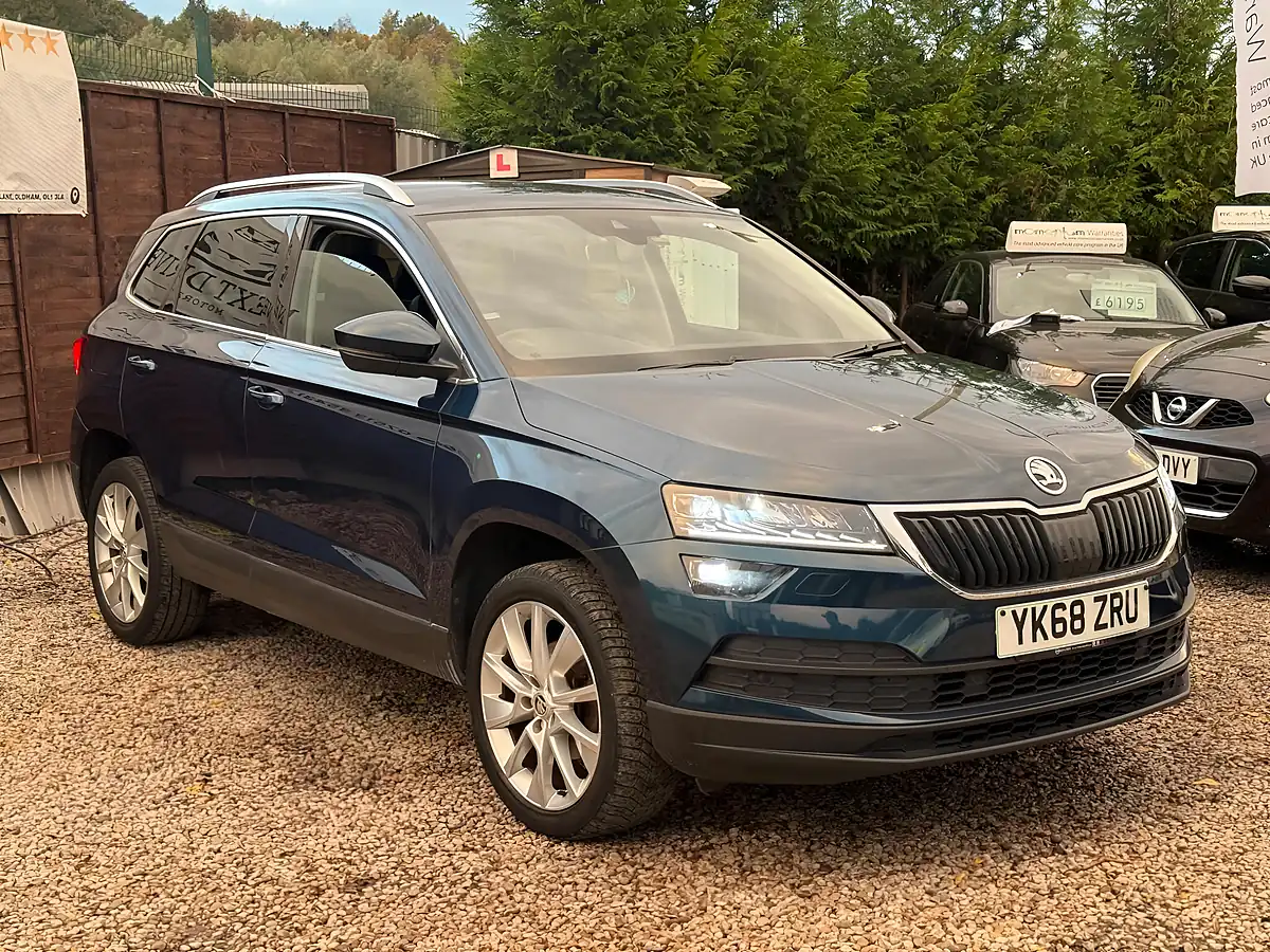 Used 2018 Skoda Karoq Se L Blue - Interior and Exterior details 3