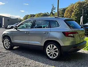 Used 2018 Skoda Karoq Se L Brilliant Silver - Interior and Exterior details 5