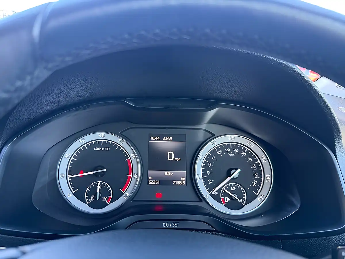 Used 2018 Skoda Karoq Se L Business Grey - Interior and Exterior details 20