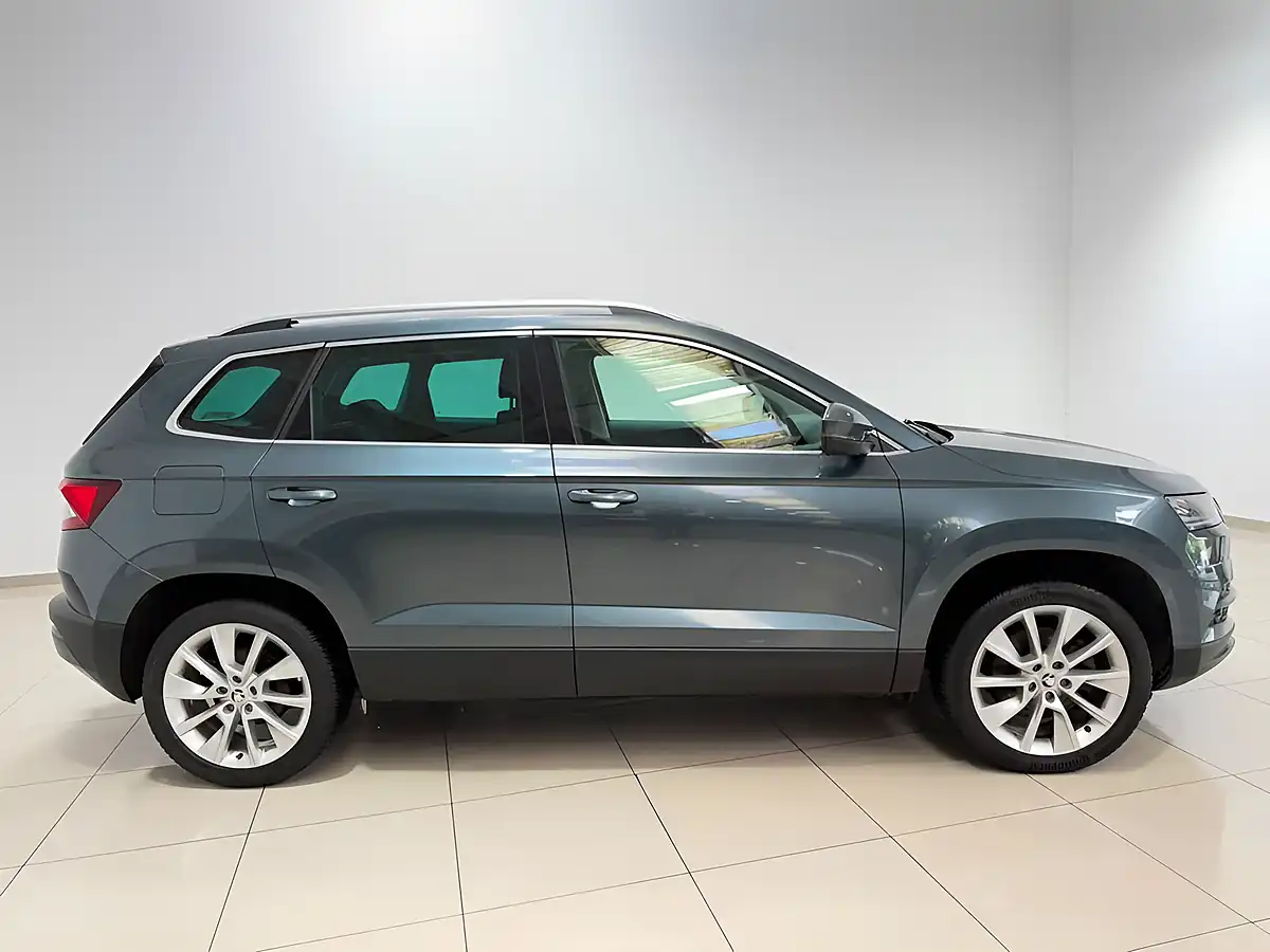 Used 2018 Skoda Karoq Se L Grey - Interior and Exterior details 11