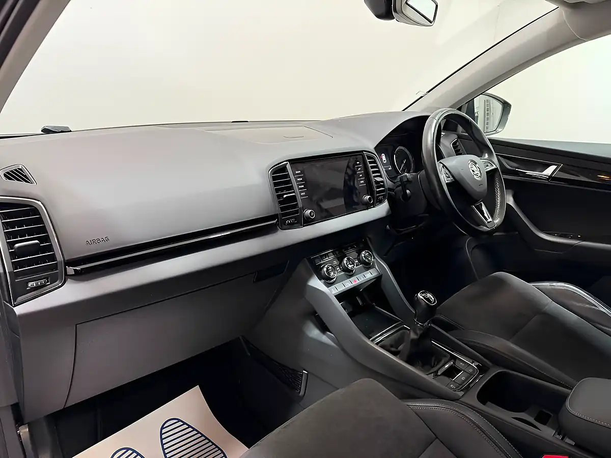 Used 2018 Skoda Karoq Se L Grey - Interior and Exterior details 15