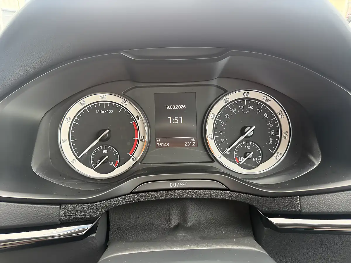 Used 2018 Skoda Karoq Se L Grey - Interior and Exterior details 14