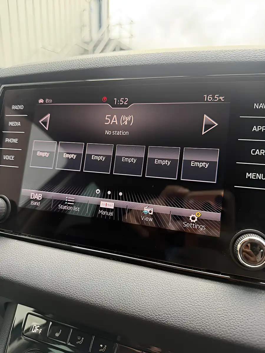 Used 2018 Skoda Karoq Se L Grey - Interior and Exterior details 19