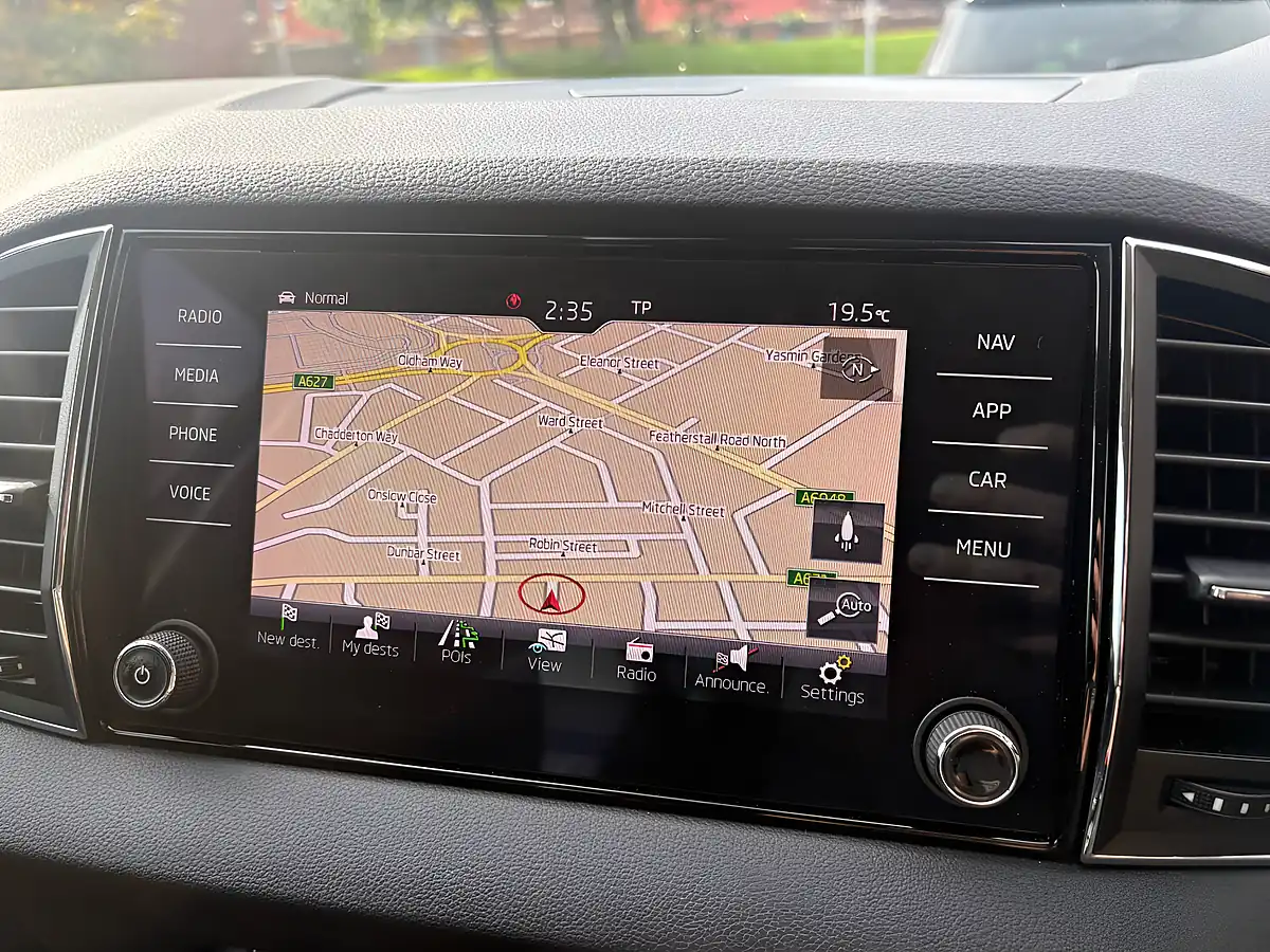 Used 2018 Skoda Karoq Se L Grey - Interior and Exterior details 15