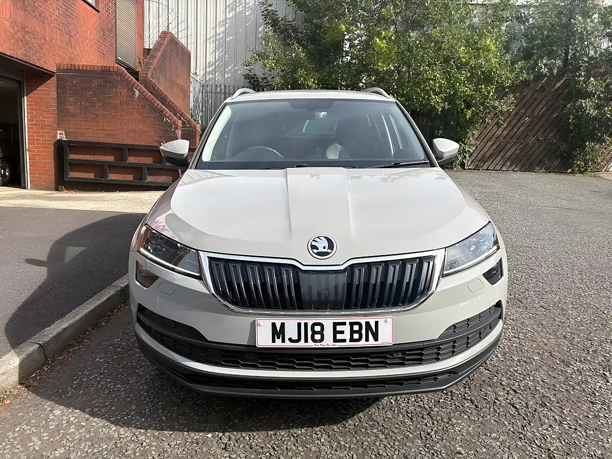 Used 2018 Skoda Karoq Se L Grey - Interior and Exterior details 8