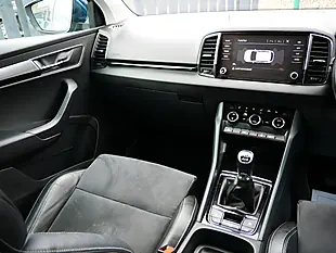 Used 2018 Skoda Karoq Se L Petrol Blue Metallic - Interior and Exterior details 11