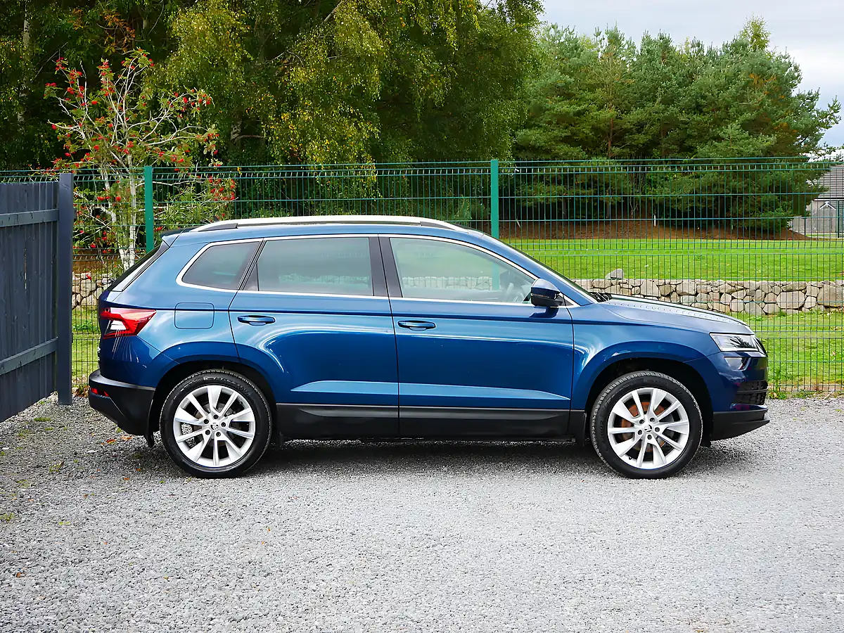 Used 2018 Skoda Karoq Se L Petrol Blue Metallic - Interior and Exterior details 5