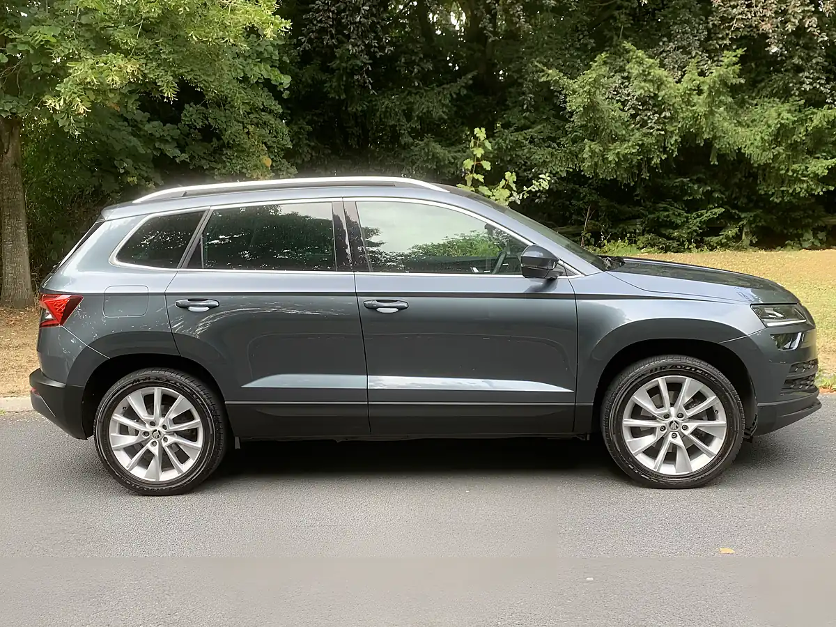 Used 2018 Skoda Karoq Se L Quartz Grey Metallic - Interior and Exterior details 2