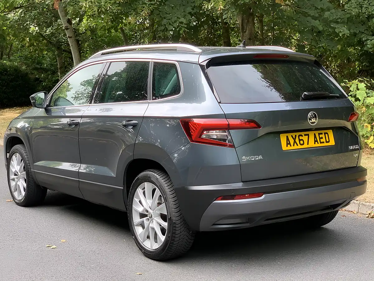 Used 2018 Skoda Karoq Se L Quartz Grey Metallic - Interior and Exterior details 5