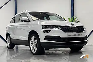 Used 2018 Skoda Karoq Se L White - Interior and Exterior details 6