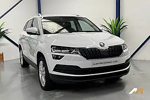 Used 2018 Skoda Karoq Se L White - Interior and Exterior details 8