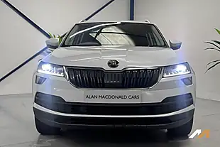 Used 2018 Skoda Karoq Se L White - Interior and Exterior details 9