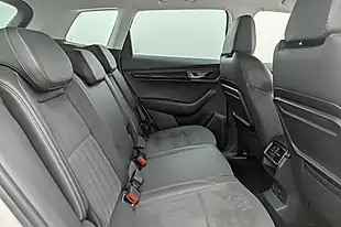 Used 2018 Skoda Karoq Se L White - Interior and Exterior details 10