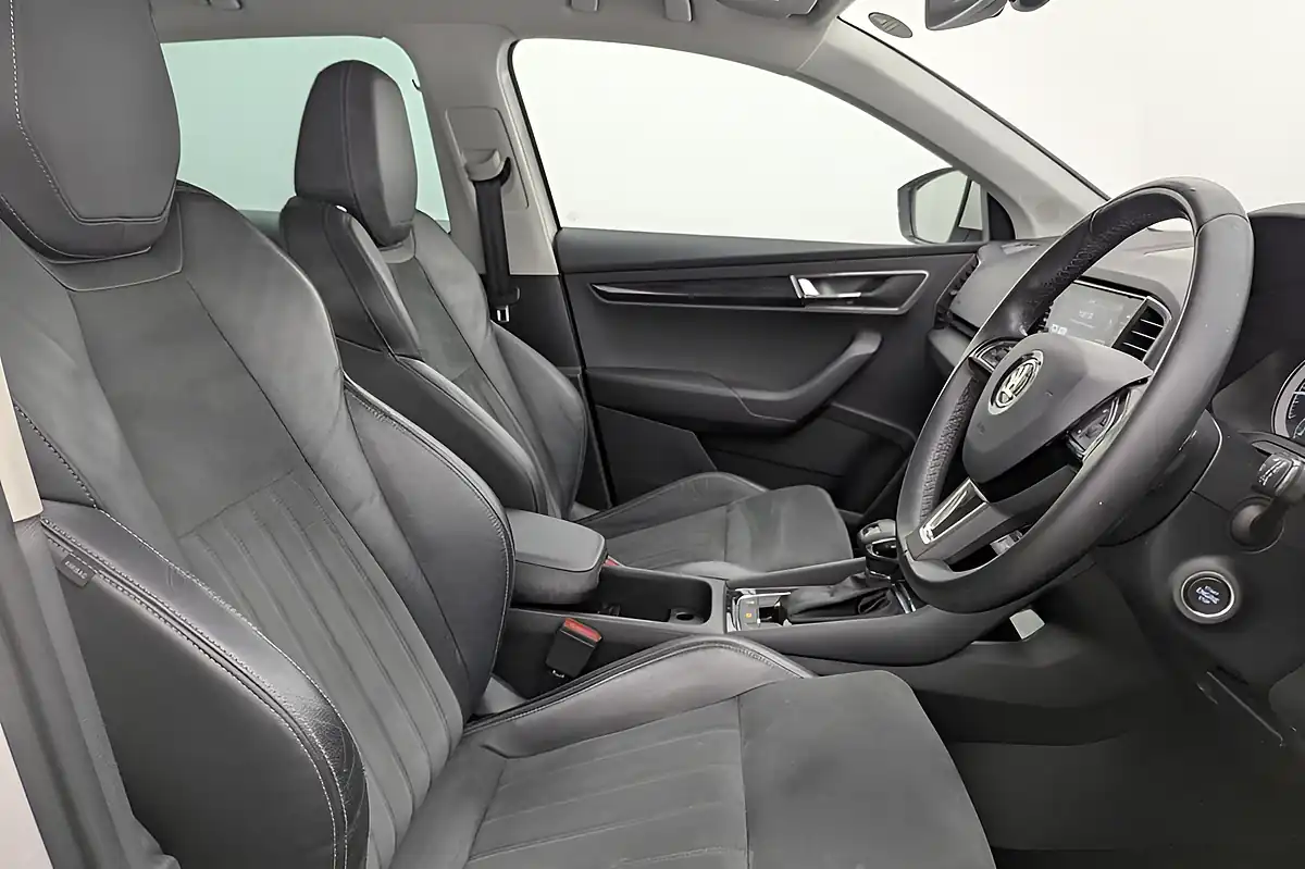 Used 2018 Skoda Karoq Se L White - Interior and Exterior details 2