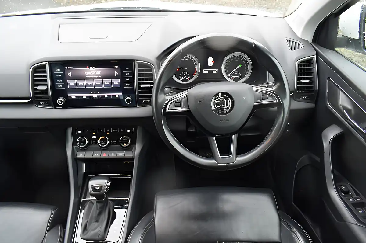 Used 2018 Skoda Karoq Se L White - Interior and Exterior details 10