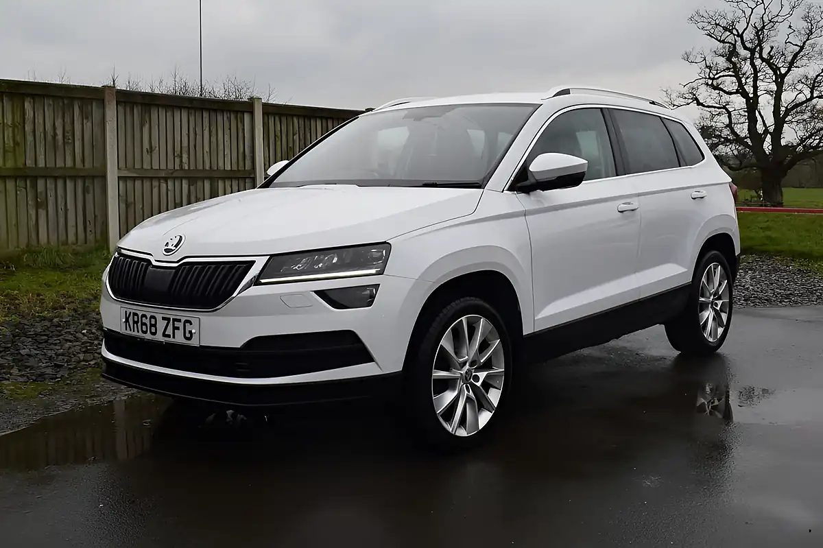 Used 2018 Skoda Karoq Se L White - Interior and Exterior details 19