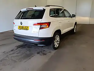 Used 2018 Skoda Karoq Se Technology White - Interior and Exterior details 8