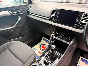 Used 2018 Skoda Karoq Se Technology White - Interior and Exterior details 13