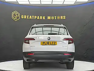 Used 2018 Skoda Karoq Se Technology White - Interior and Exterior details 6