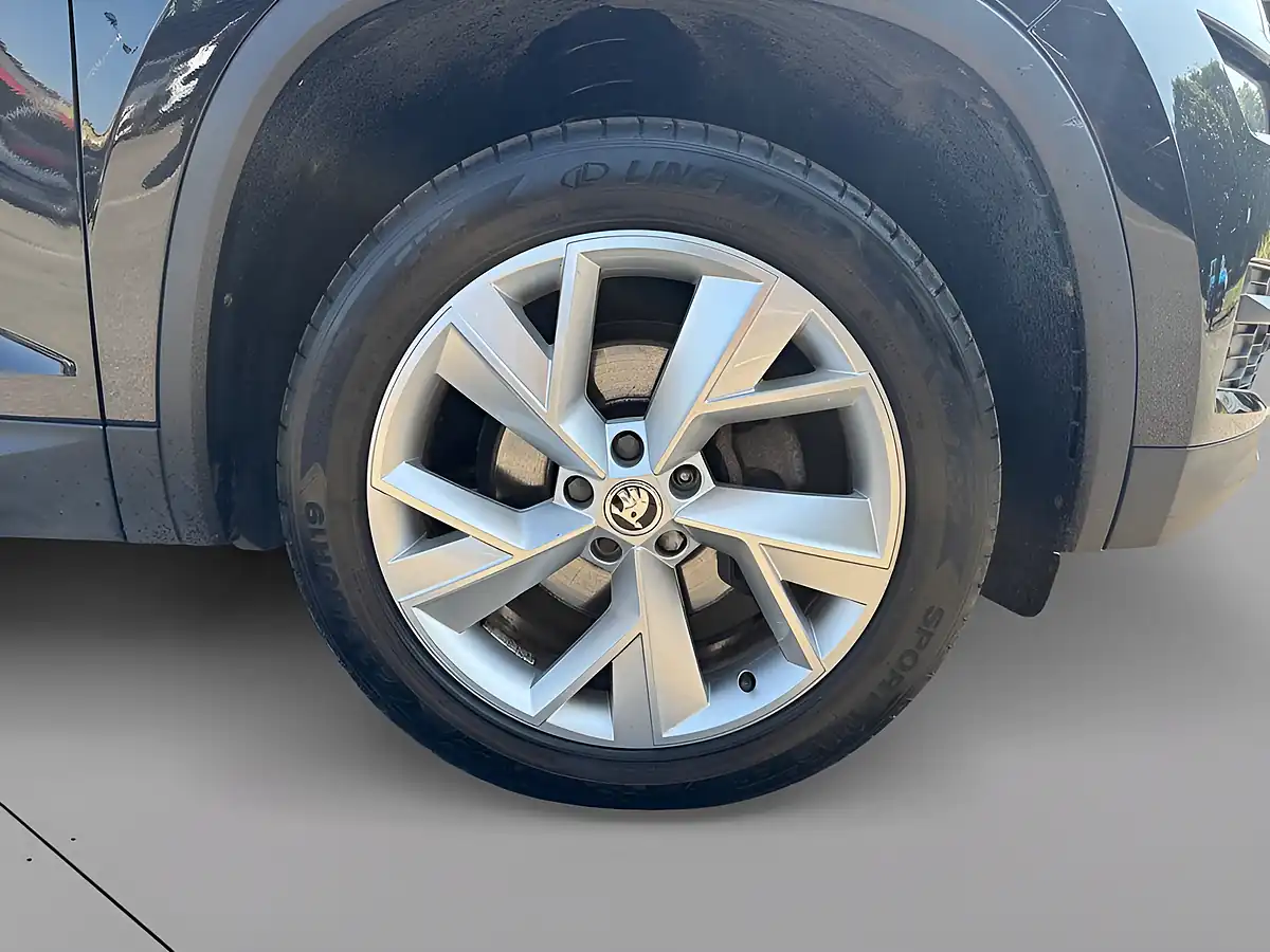 Used 2018 Skoda Kodiaq Edition Black - Interior and Exterior details 9