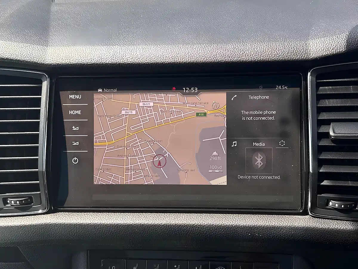 Used 2018 Skoda Kodiaq Edition Blue - Interior and Exterior details 18